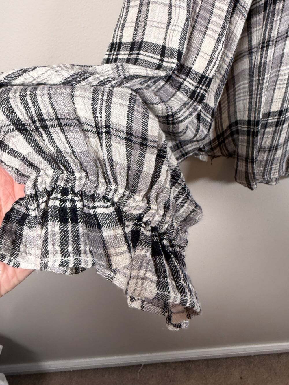 Pilcro Anthropologie Keira Top Size Small Black Ivory Plaid Peter Pan Collar - Picture 8 of 12